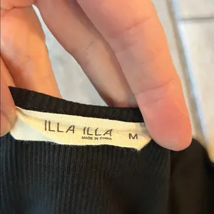 ILLA ILLA Black Gathered Long Sleeve Top thumbnail 2