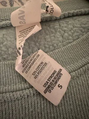 Cinnamon Shore’s Crewneck Green thumbnail 3