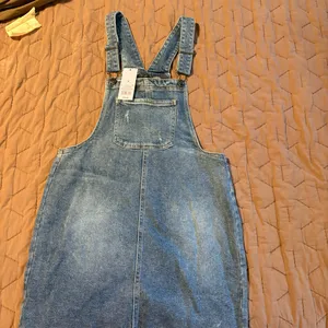 Wild Fable Blue Denim Overall Dress thumbnail 4
