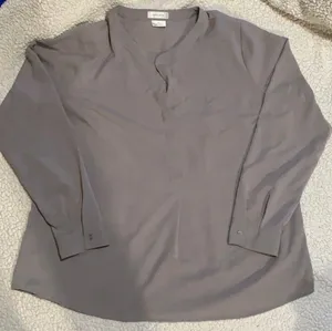 Van Heusen Blouse thumbnail 1