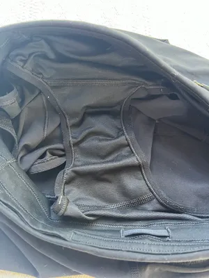 Lululemon shorts Size 4 Tall thumbnail 6