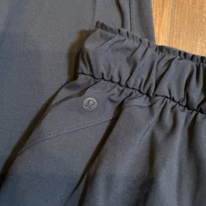 Lululemon On the Fly Jogger True Navy Luxtreme Drawstring Pants Size 4 LW5CV4S thumbnail 5