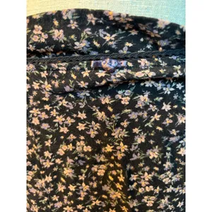 Arizona Jean‎ Co Black Ditsy Floral Midi Skirt Side Slit Rayon Size Medium thumbnail 7