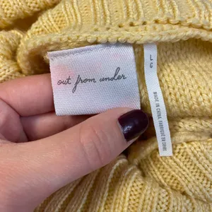 Urban Outfitters Cropped Turtleneck Sweater Womens Size L Yellow‎ thumbnail 2