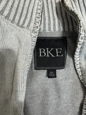 Buckle Zip up jacket thumbnail 3