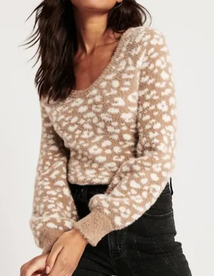 Abercrombie & Fitch Soft Collection Furry Eyelash Sweater Leopard Print Scoop XS thumbnail 1