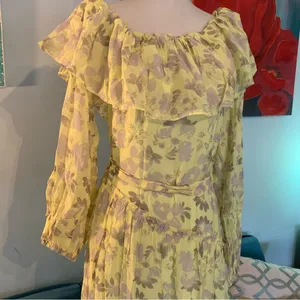 Women’s ASTR The Label Maxi Dress Green Long Sleeve Off Shoulder L Large Floral thumbnail 3