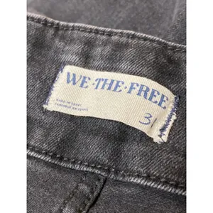Free People We The Free Black High Waisted Flare Bootcut Denim Jeans Size 31 thumbnail 4