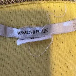 1525 | Kimchi Blue Y2K Lace Trim Split Hem Tube Top‎ Coquette Yellow Womens M thumbnail 5