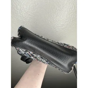 Juicy Couture Satchel Bag Womens Medium Multicolor Tweed Sequin Top Handle Lips thumbnail 8