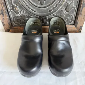 Dansko XP 2.0 Womens‎ 40 EU (9.5/10 US) Black Leather Professional Nurse Shoes thumbnail 3
