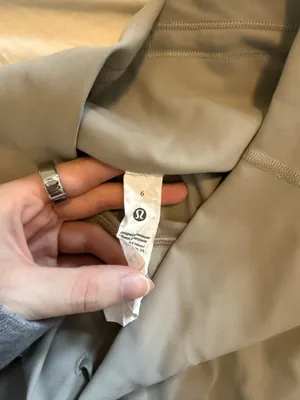 Warm ash grey lululemon wunder under 6 legging  thumbnail 5