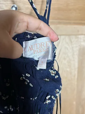 Audrey Parks Navy Floral Spaghetti-Strap Wide-Leg Jumpsuit size S thumbnail 6