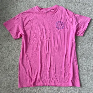 Pink Short Sleeve Tee with Playful Puppie Love Graphic thumbnail 3