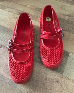 Converse Dainty Mary Jane Breezy Knit Flats Shoes/ Red NWOT~9 thumbnail 1