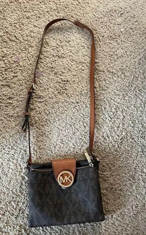 Michael Kors crossbody flap purse thumbnail 1