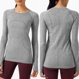 Lululemon Swiftly Tech Long Sleeve Crew 2.0 in Slate/White Size 4 thumbnail 2