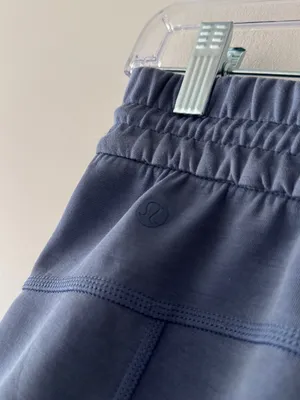 Lululemon Athletica Softstreme High-Rise 4” Shorts Oasis Blue Size 4 thumbnail 10