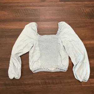 Cloth & Stone Smocked Back Puff Sleeve Top Light Blue Tencel Medium Boho Cropped thumbnail 3