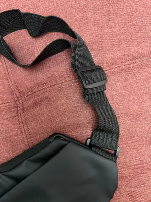 Amazon Adjustable Matte Black Shoulder Fanny Bag thumbnail 4