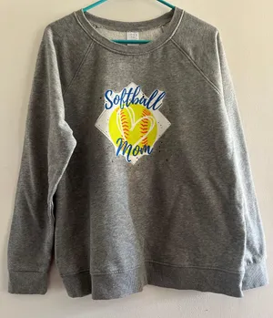 Softball mom Sweatshirt Gray Size XXL thumbnail 1