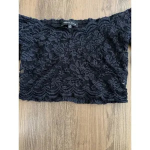 Kendall And Kylie Black Lace Crop Top Long Sleeve Whimsigoth Fairy Indie Sleaze thumbnail 3