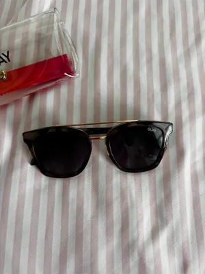 Quay Australia Sunglasses thumbnail 2