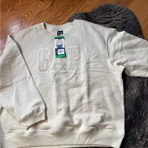 GAP Women Beige Crewneck Sweater thumbnail 1