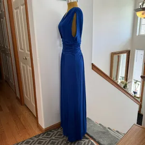 Plus Size Women Elegant V Neck Long Dress Sleeveless Wedding Evening Dress Gown thumbnail 9