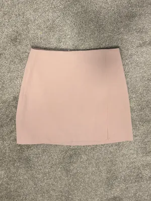 Aritzia Sunday Best Tatiana Mini Skirt with Front Slit in Damask Pink - Size: 0 thumbnail 4