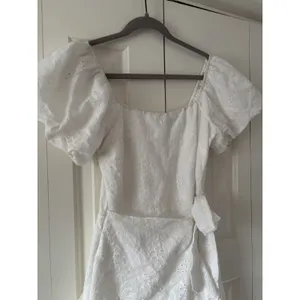 Trixxi White Puff Sleeve Eyelet Dress M thumbnail 3