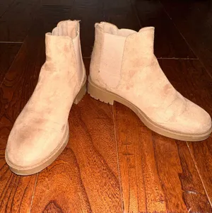 Kensie Ankle Boots thumbnail 1