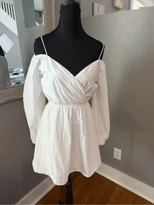 superdown x Revolve Leia Off Shoulder White V Neck Cotton Mini Dress XS thumbnail 2