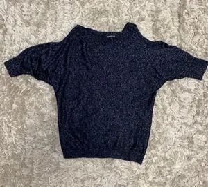 Sweater thumbnail 1