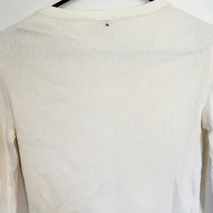 NWT Madewell Vintage Ivory Garment-Dyed Ribbed Cardigan Tee - Size: Extra Small thumbnail 6