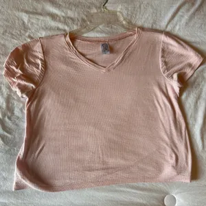 Pink t Size XL thumbnail 1