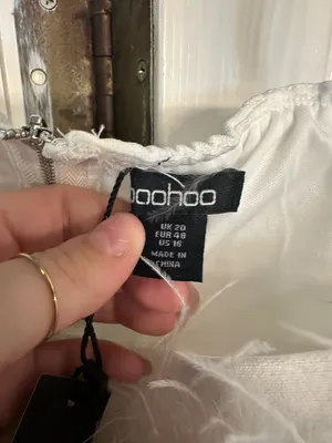 Boohoo Feather White Crop Top thumbnail 2
