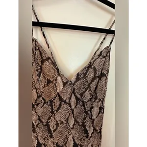 Moon River Snakeskin Midi Dress Women's Sz Small thumbnail 3