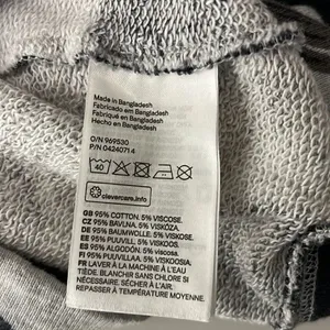 H&M cotton sweatshirt.  Size Small. thumbnail 5