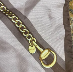 Gucci Silk Gucci Link Scarf thumbnail 1