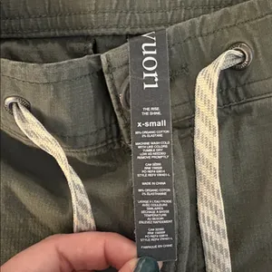 Vuori Ripstop Pants Women’s Size Extra Small Dark Green thumbnail 5