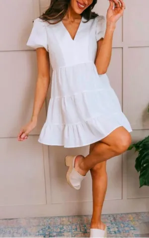 HYFVE Women's Off White Tiered V-Neck Short Sleeve Babydoll Dress Size Small thumbnail 1