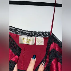 Vintage Victoria’s Secret Gold Label‎ Satin Romper Bodysuit Teddy Burgundy Lace thumbnail 9
