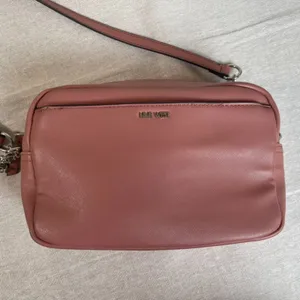 Nine West | Dusty Rose Crossbody Camera Bag Style Purse thumbnail 9