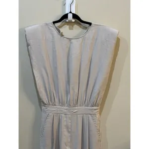 Nonchalant‎ Label Josie Jumpsuit In Oat Size Small Square Shoulder Pleated thumbnail 5