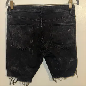 Bongo Black/Gray-washed Distressed Denim Shorts super soft skinny size 11 thumbnail 7