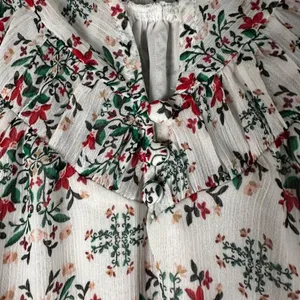LOFT Womens LP White Split‎ Neck Short Flutter Sleeve Pullover Chiffon Blouse thumbnail 4