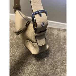 Coach‎ Hampton 5052 Demi Shoulder Bag Bone Cream Pebbled Leather Baguette Y2K thumbnail 5