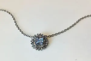 Crystal Flower Necklace Silver thumbnail 2