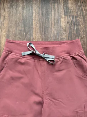 NWT FIGS Women’s Mauve Yola Skinny Scrub Pants - Size XXS thumbnail 6